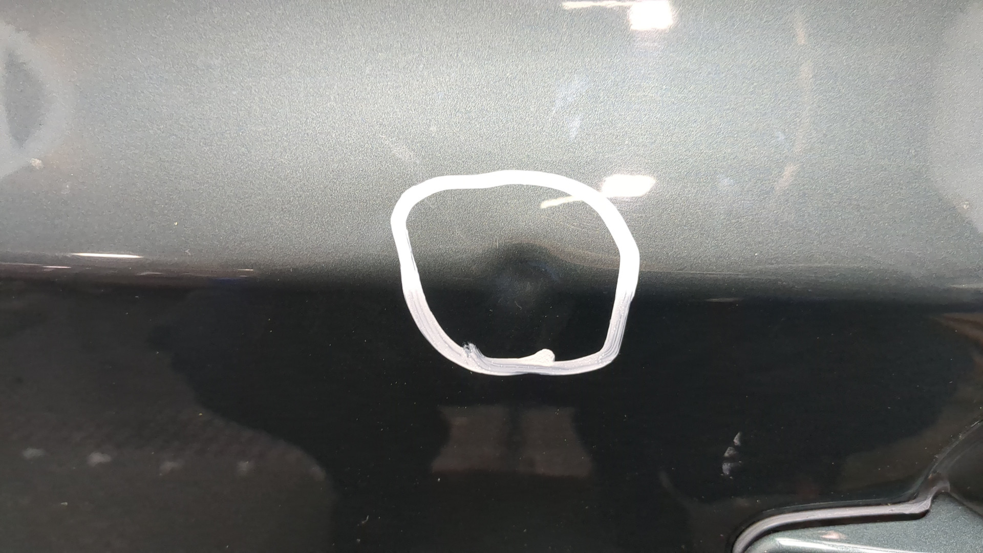 Дверь передняя левая