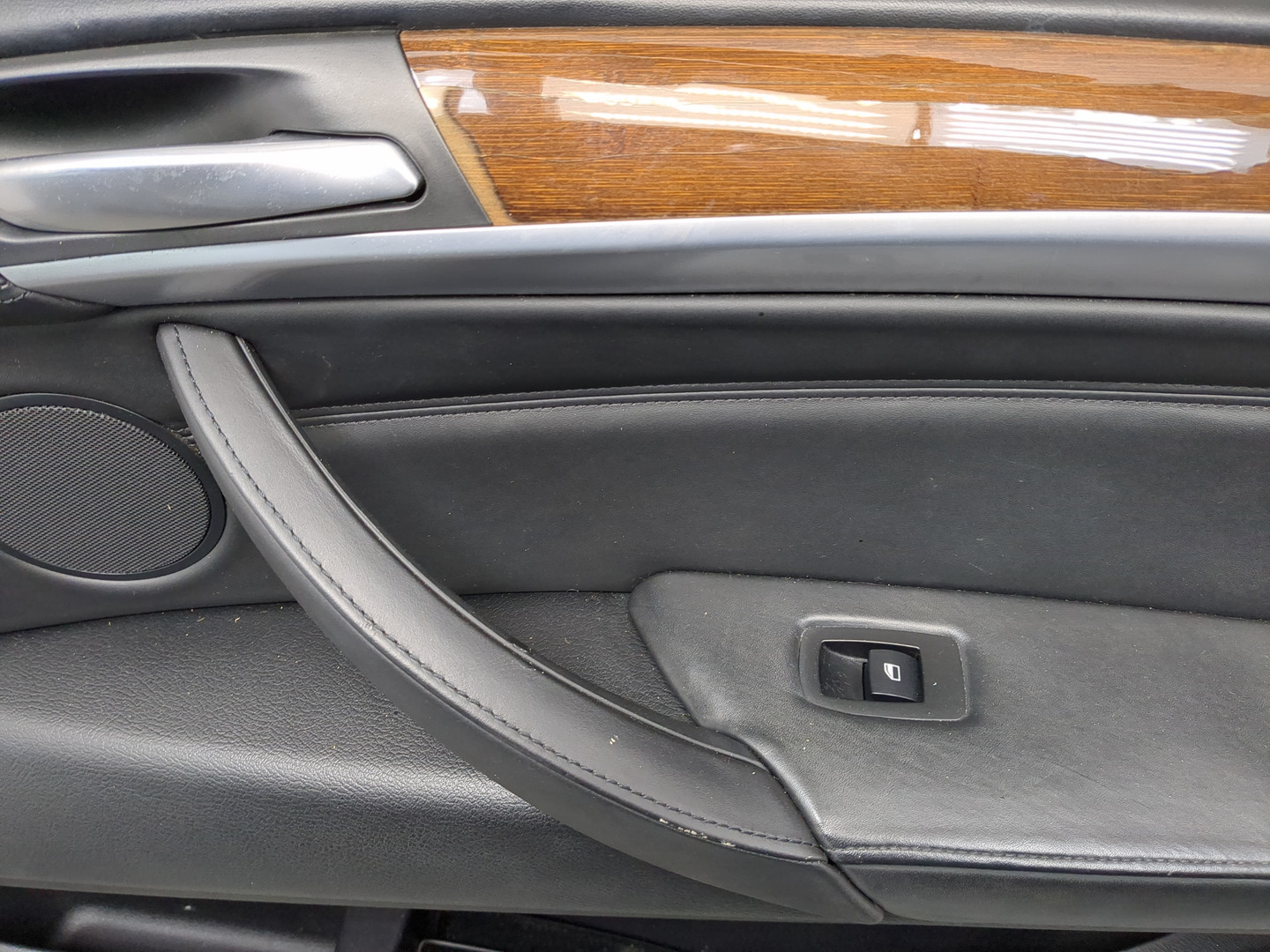 Дверь передняя правая