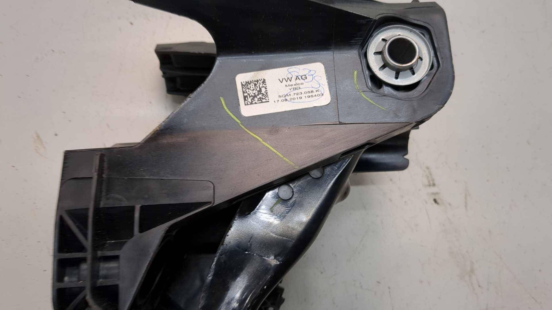 Блок педалей