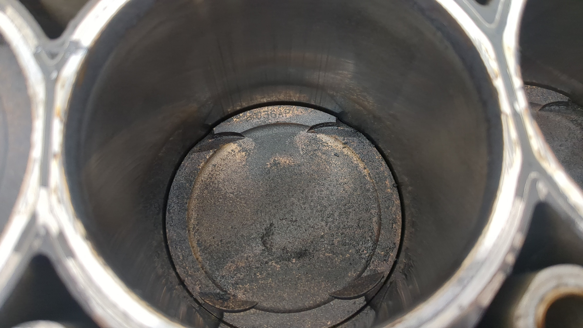 Блок двигателя