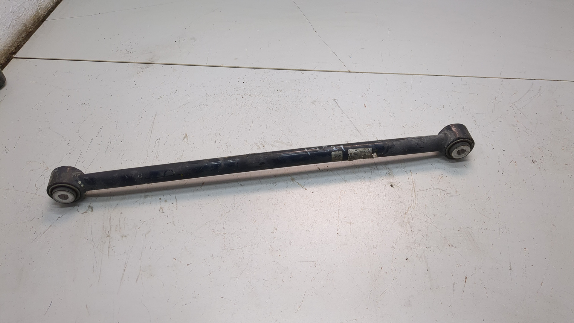 Рычаг задний