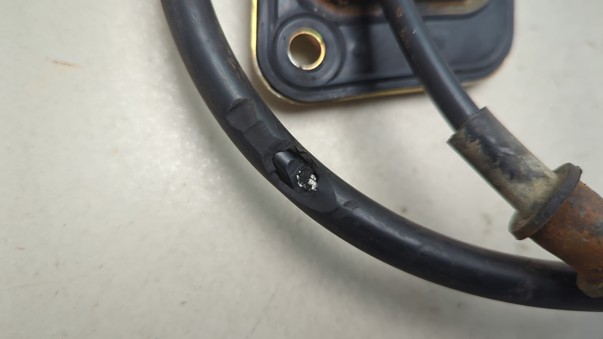 Трос КПП (выбора/переключения передач)