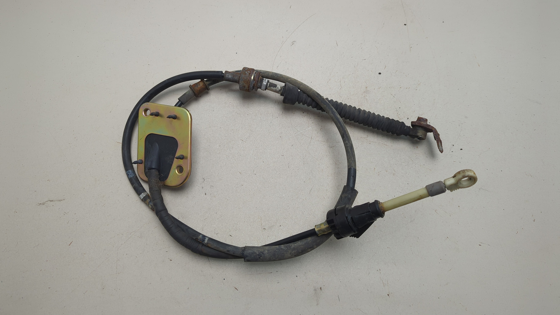 Трос КПП (выбора/переключения передач)