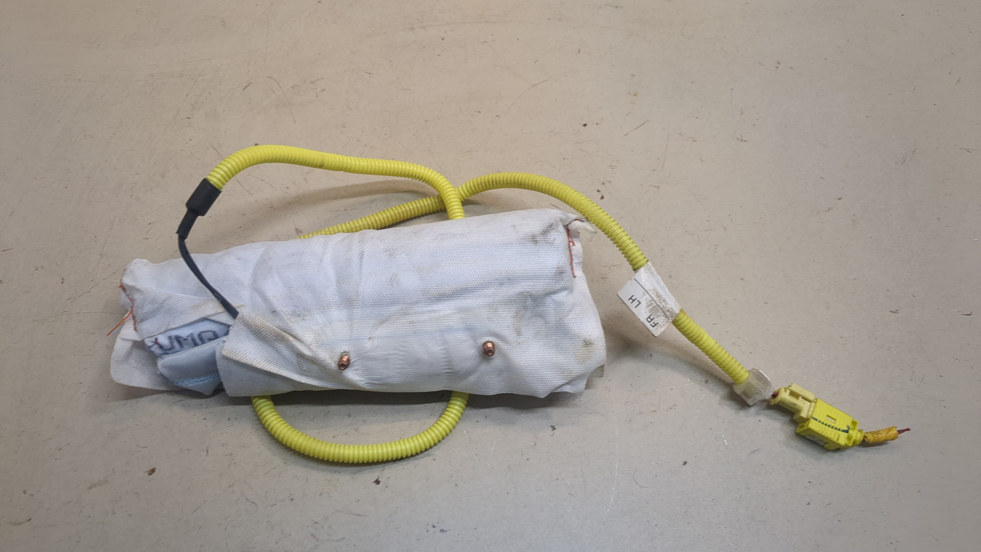 Подушка безопасности боковая (в сиденье)