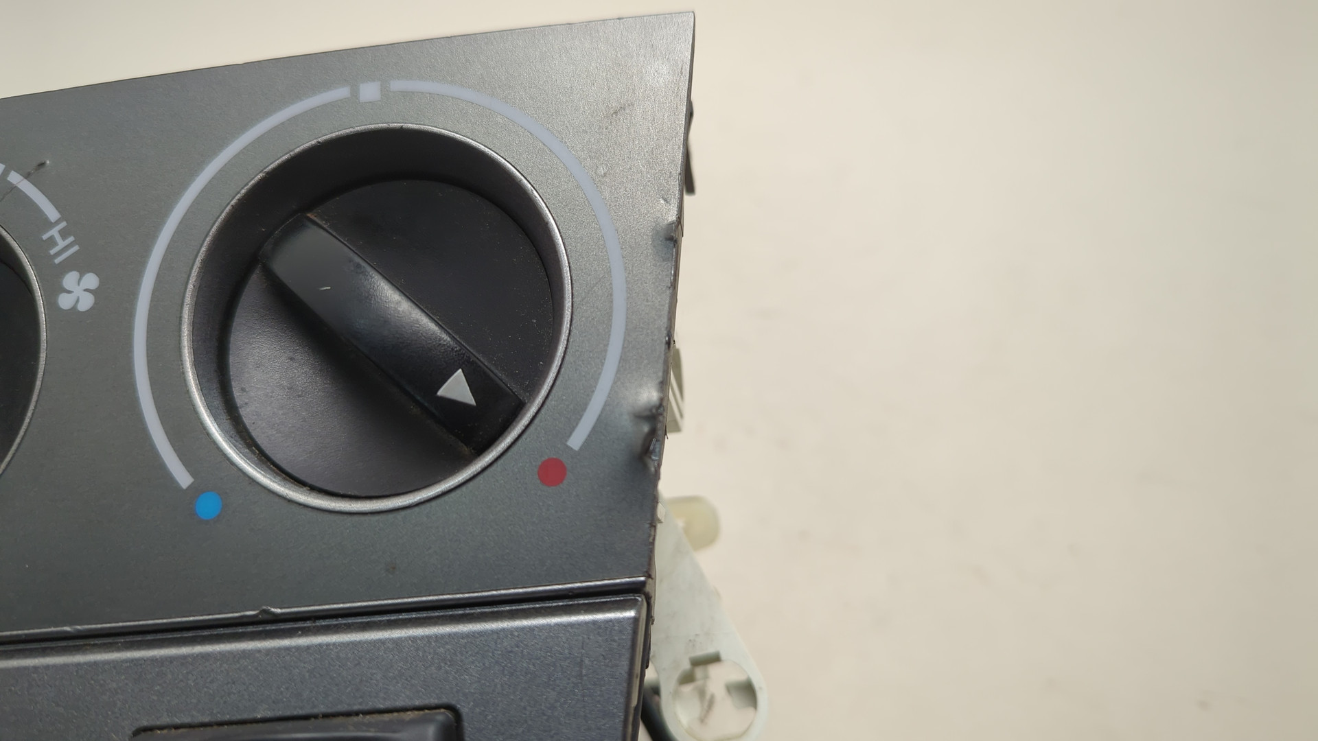 Переключатель отопителя