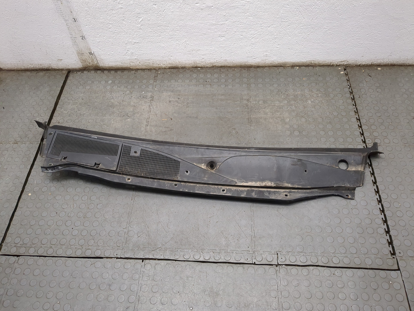 Решетка стеклоочистителей (Жабо)