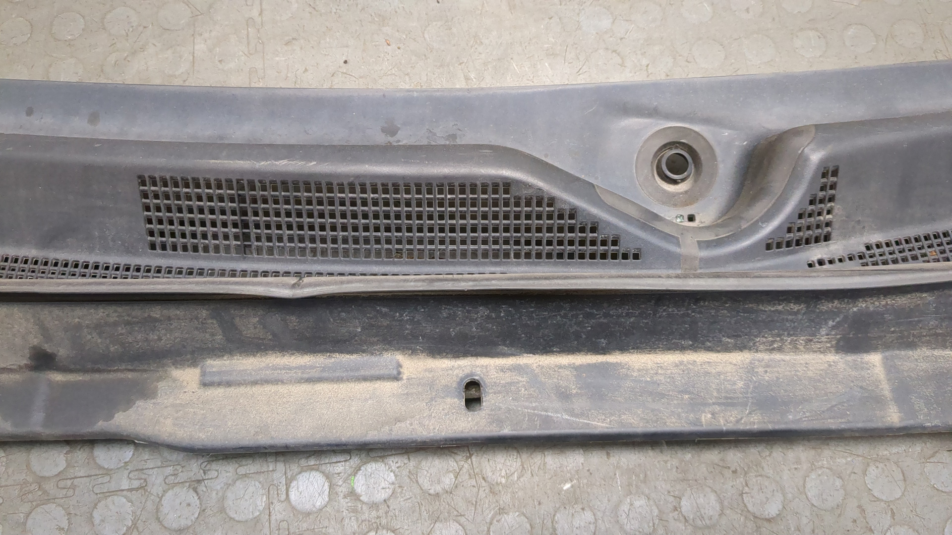 Решетка стеклоочистителей (Жабо)