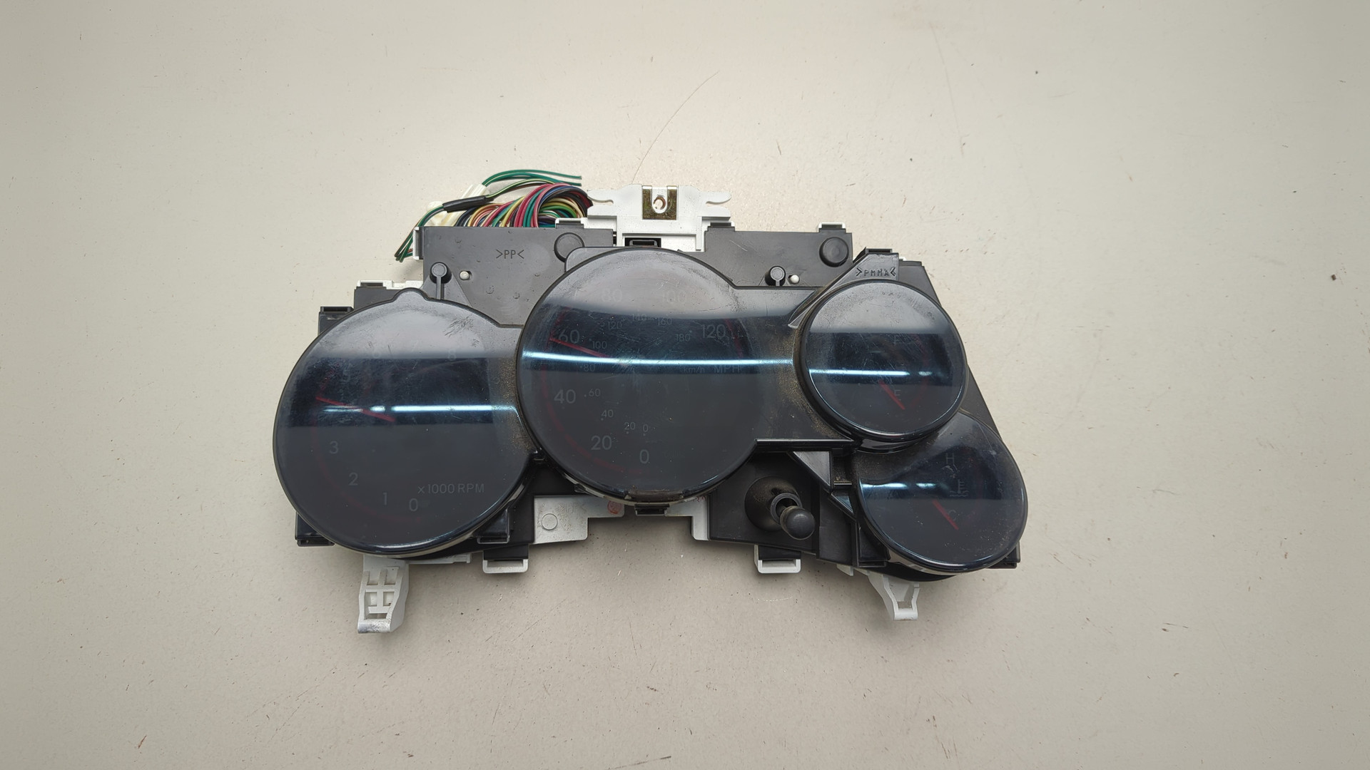 Панель приборов