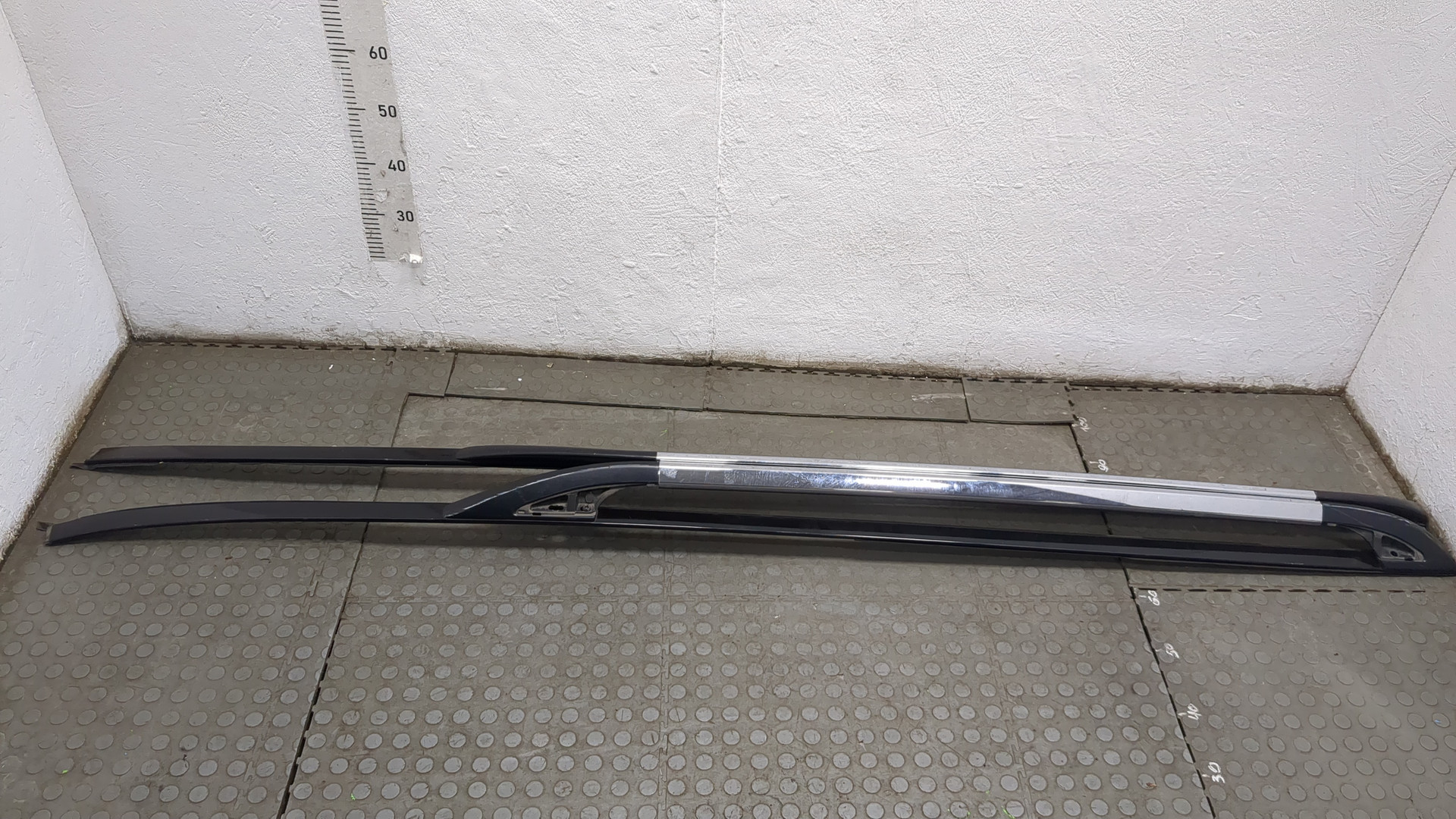 Рейлинги (релинг) к-кт (планки на крышу)