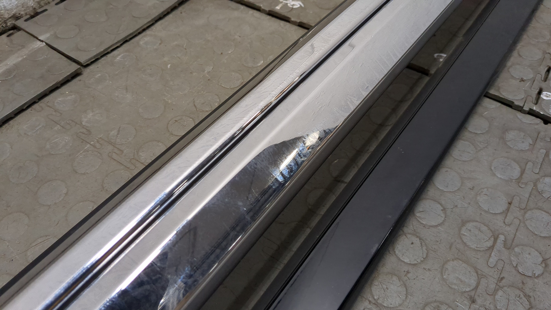 Рейлинги (релинг) к-кт (планки на крышу)