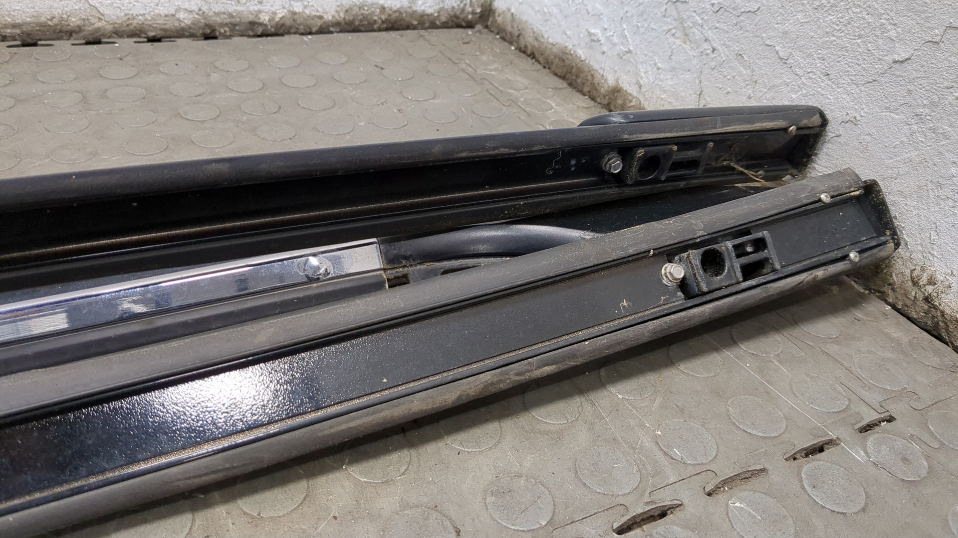 Рейлинги (релинг) к-кт (планки на крышу)