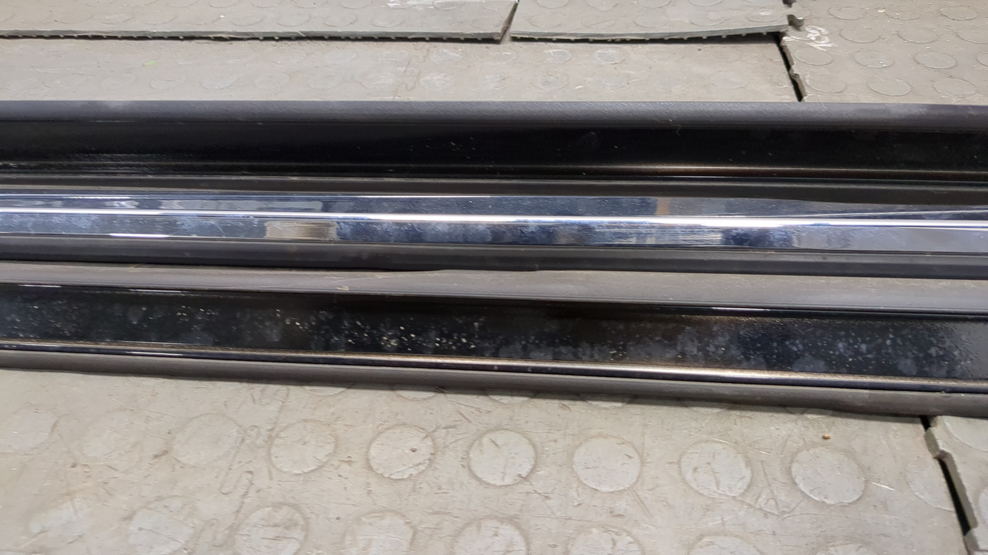 Рейлинги (релинг) к-кт (планки на крышу)