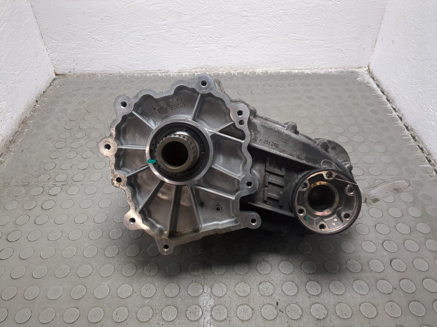 Коробка раздаточная