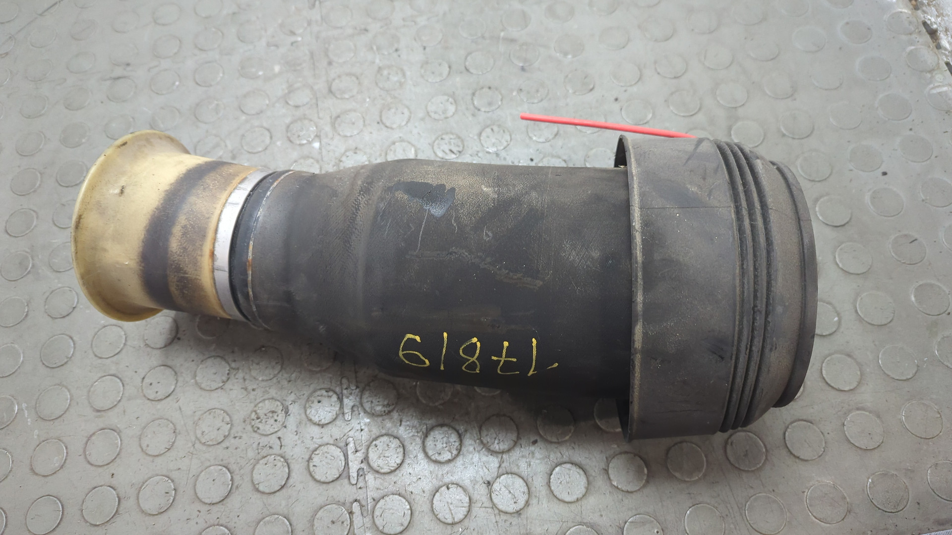 Воздушная подушка (опора пневматическая)