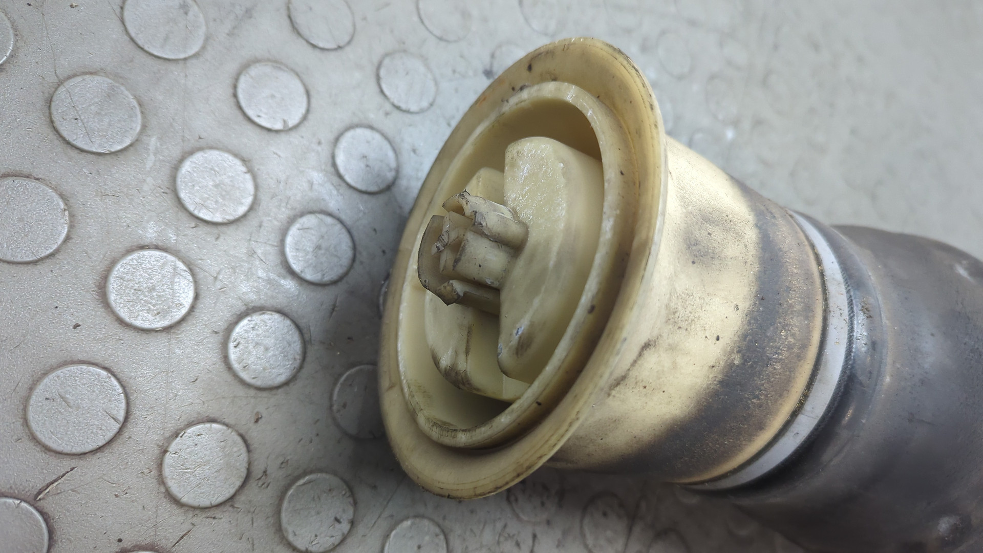 Воздушная подушка (опора пневматическая)