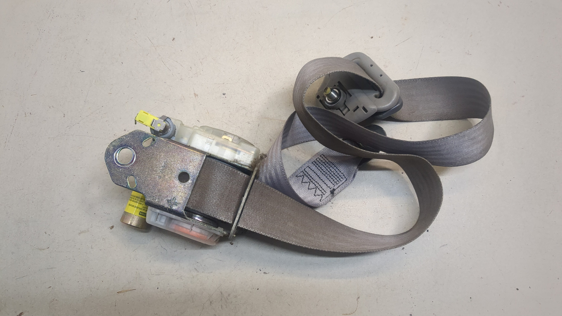 Ремень безопасности