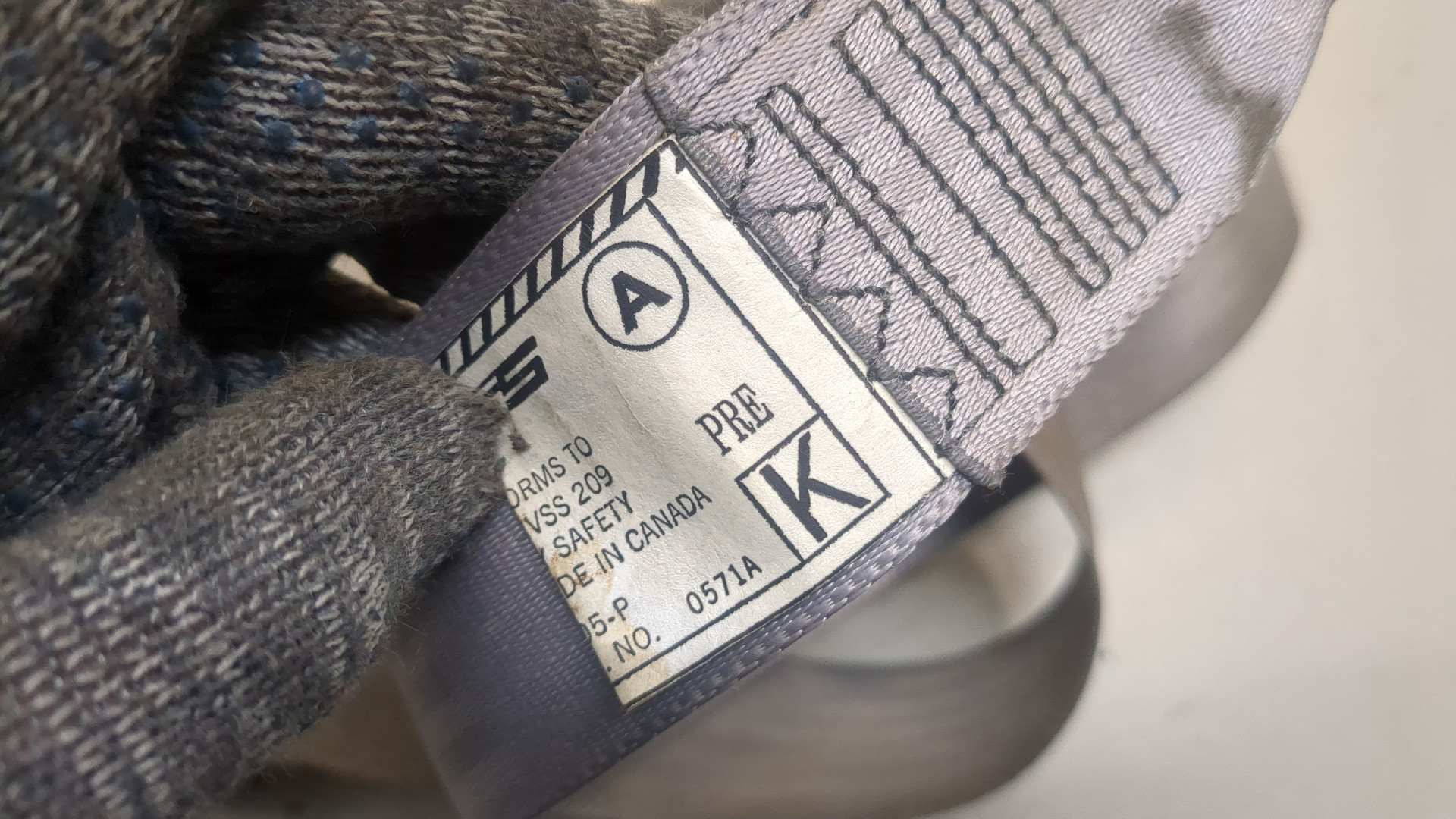 Ремень безопасности