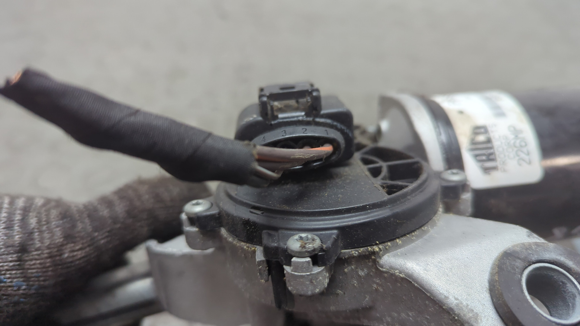 Трапеция стеклоочистителей