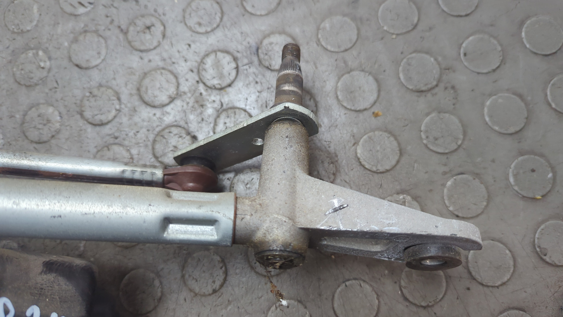 Трапеция стеклоочистителей