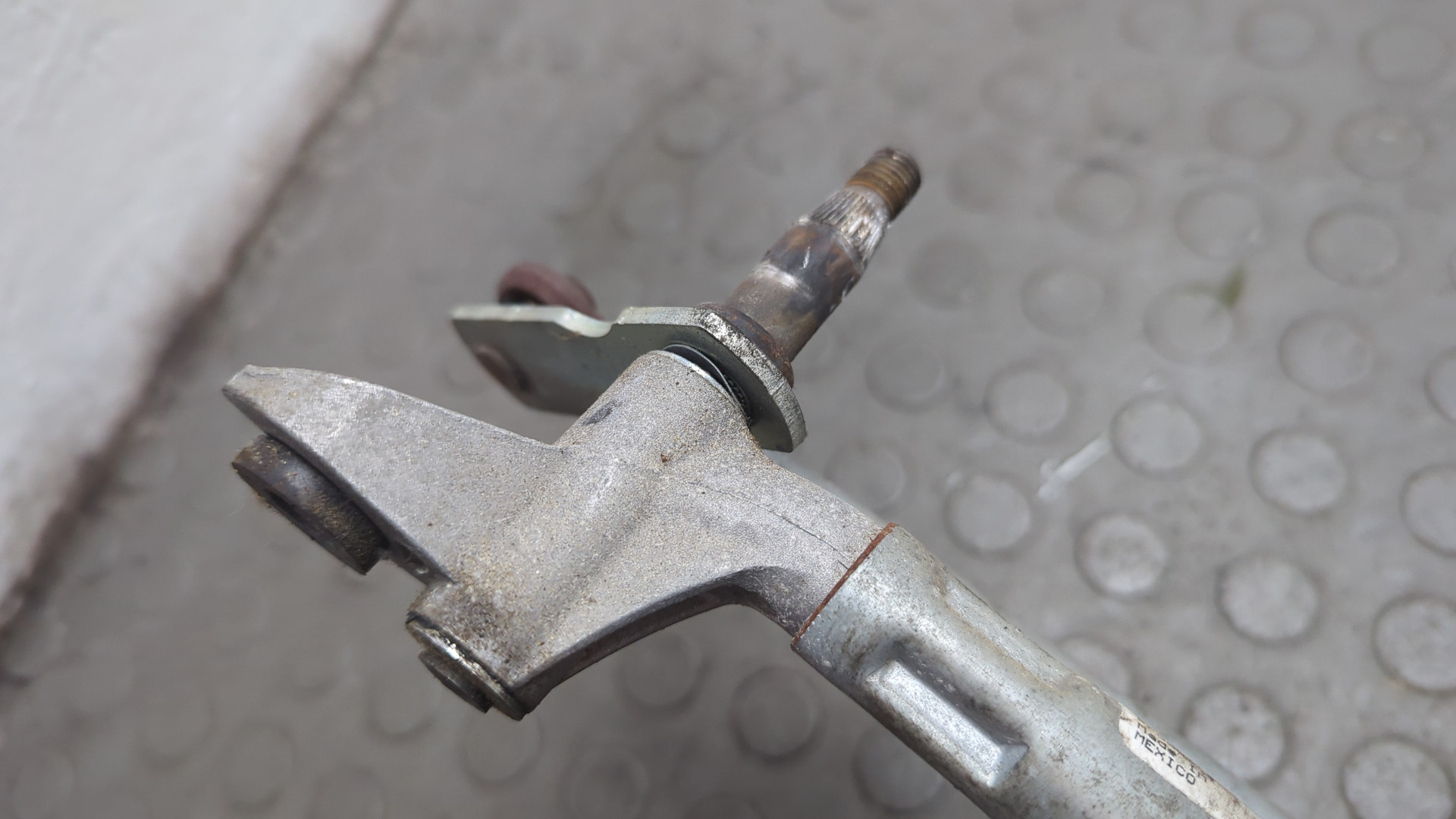 Трапеция стеклоочистителей