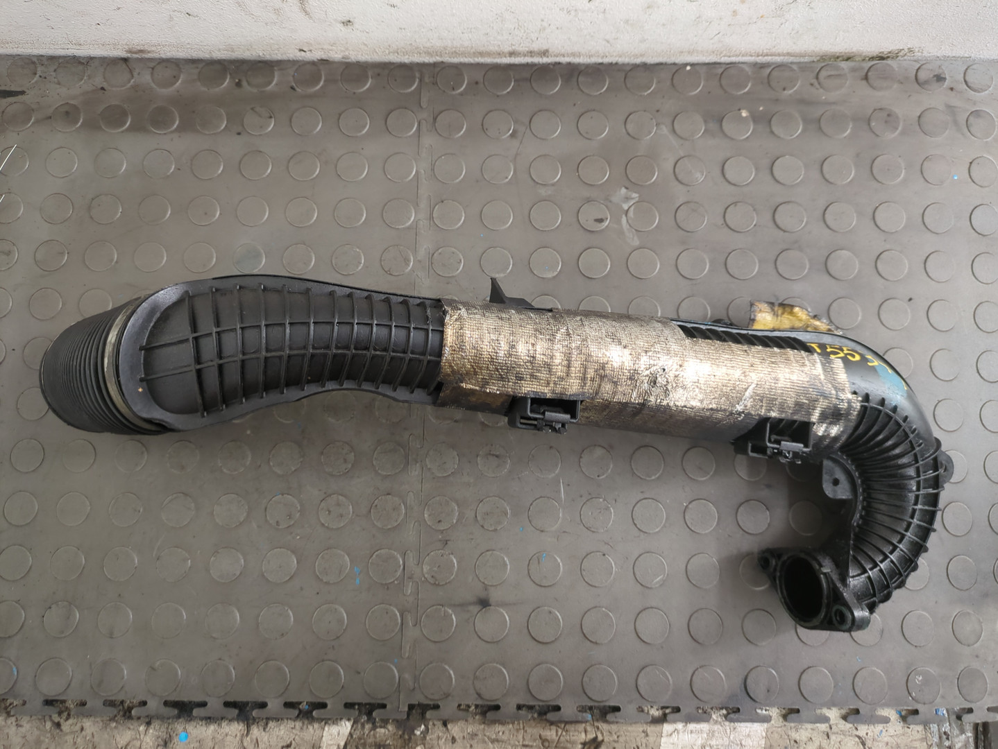 Патрубок интеркулера