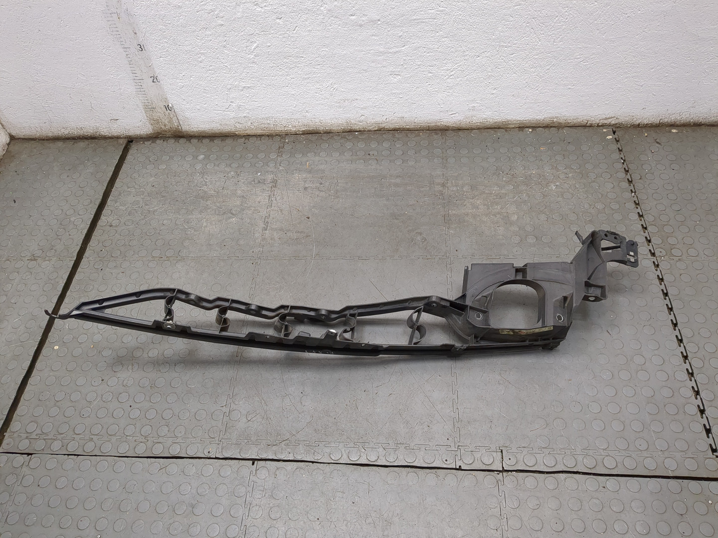 Кронштейн крепления крыла