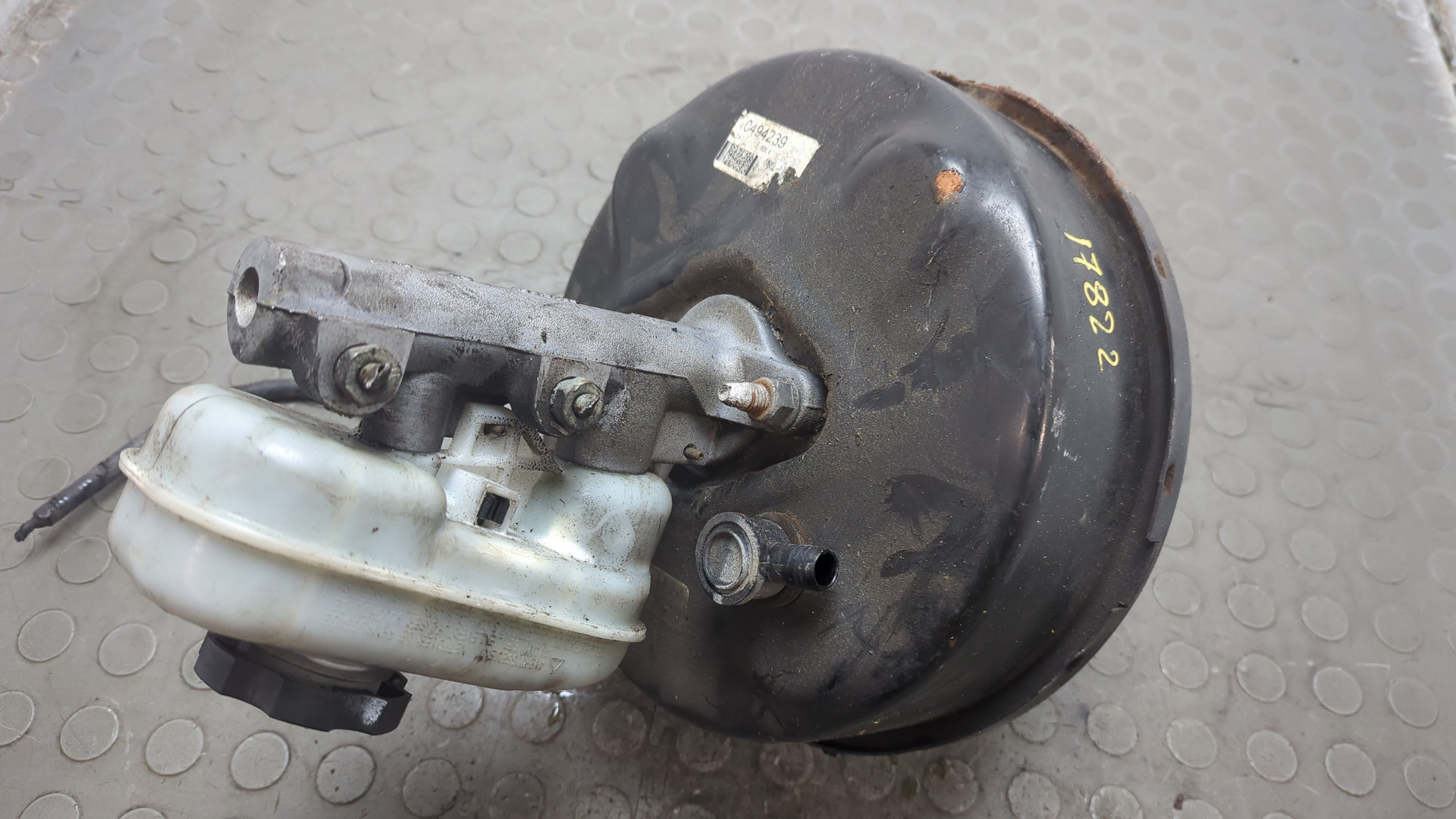 Цилиндр тормозной главный