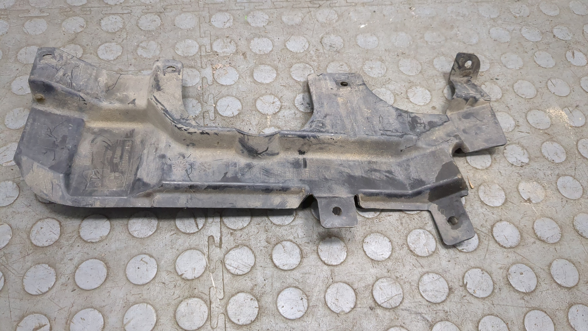 Кожух рулевой колонки