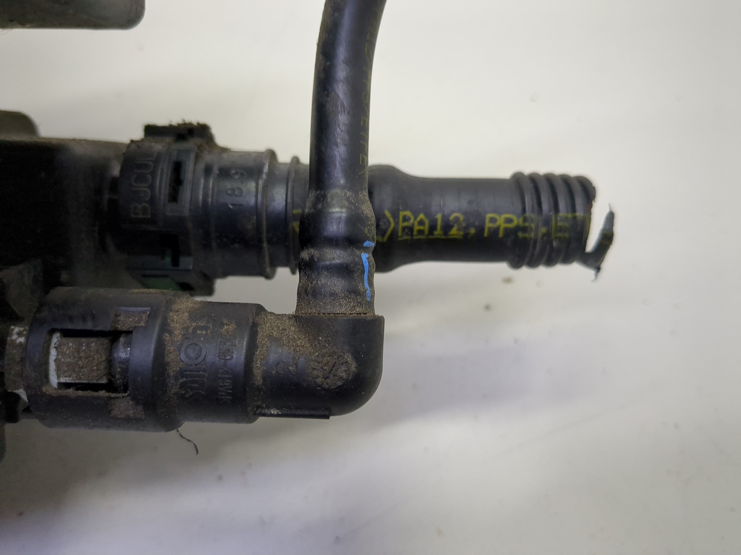 Абсорбер (фильтр угольный)