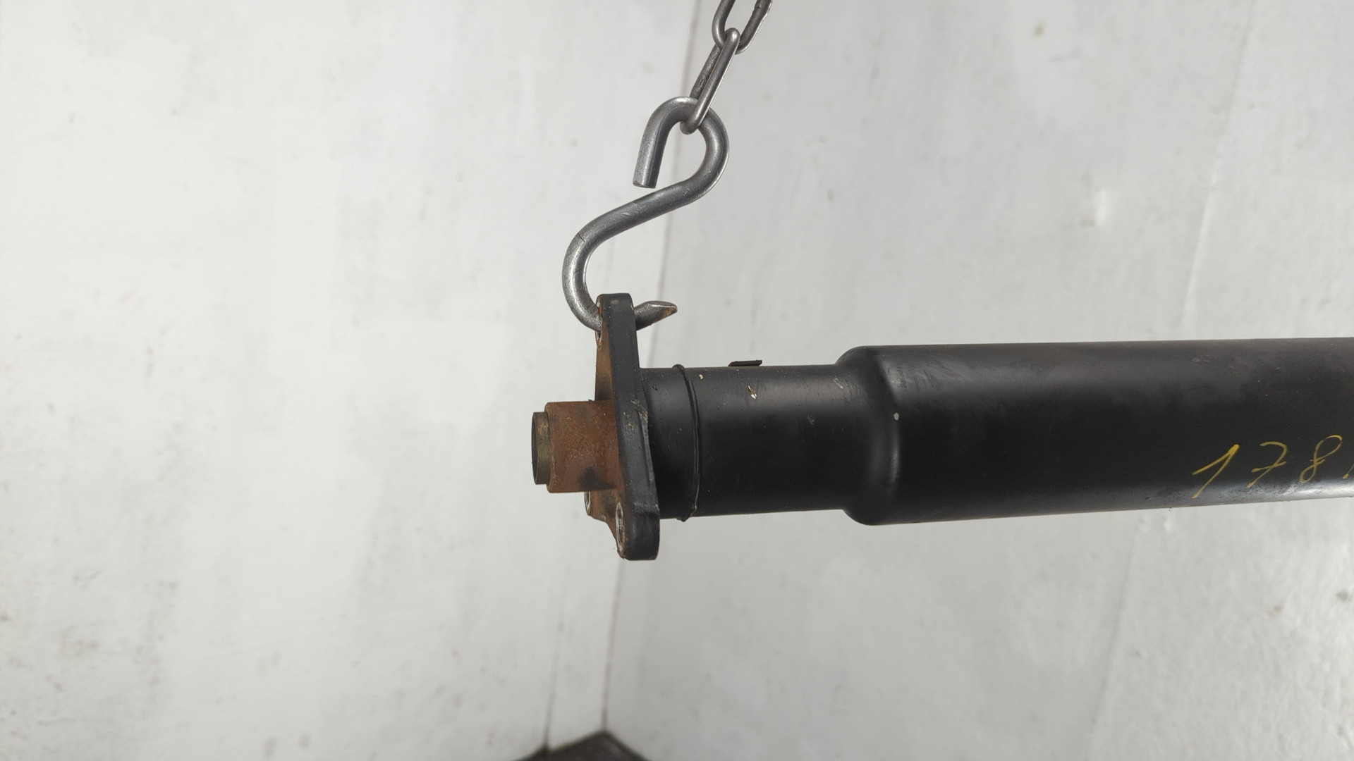 Вал карданный задний