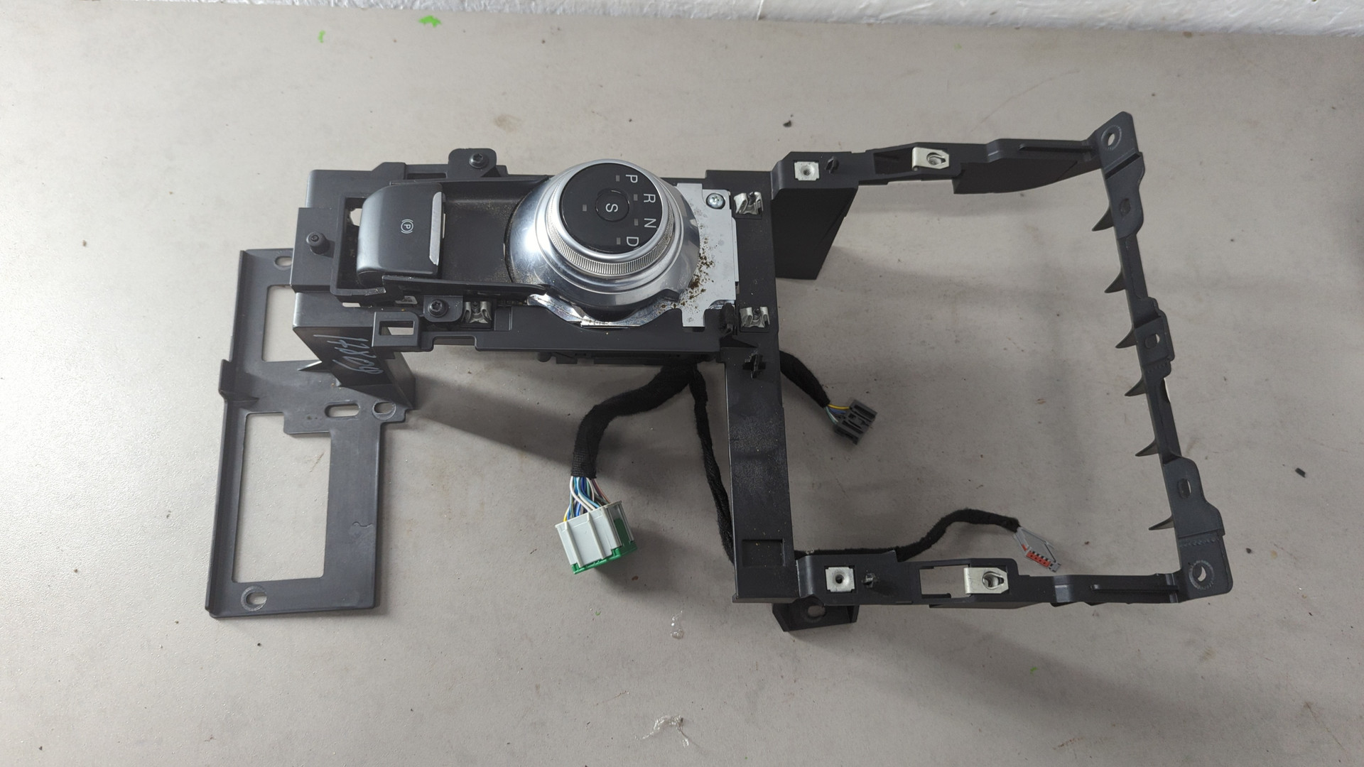 Кулиса МКПП / АКПП