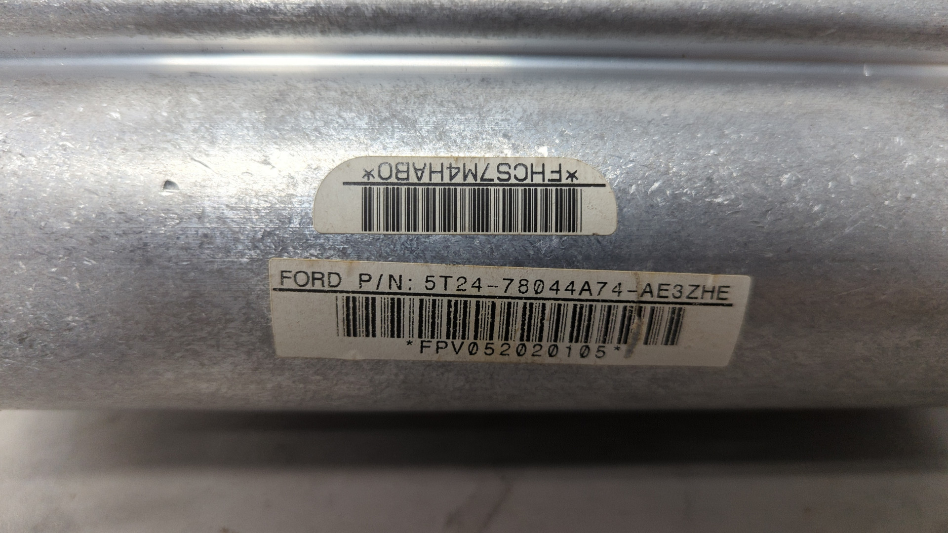 Подушка безопасности пассажирская (в торпедо)