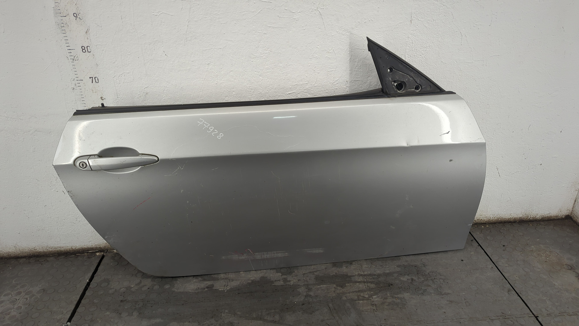 Дверь передняя правая