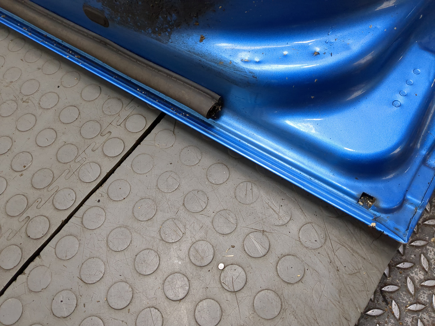 Дверь передняя правая