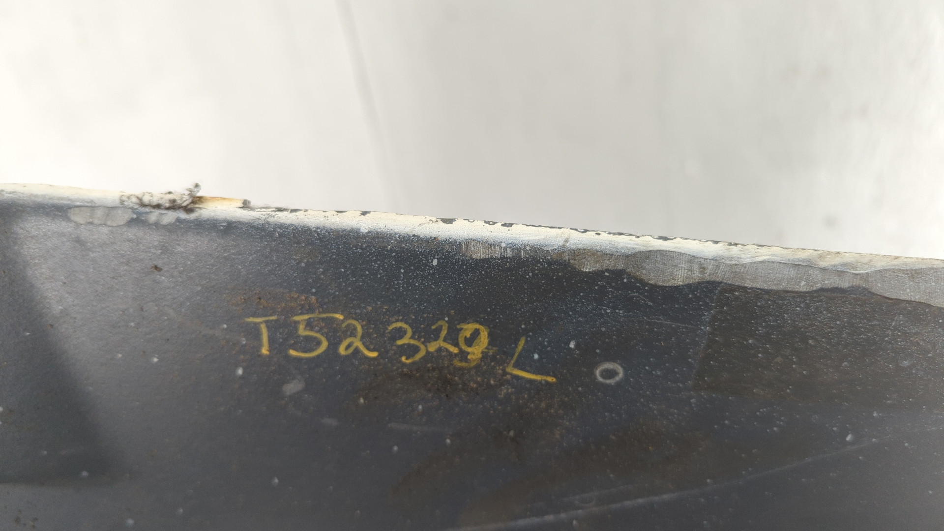 Подножка левая