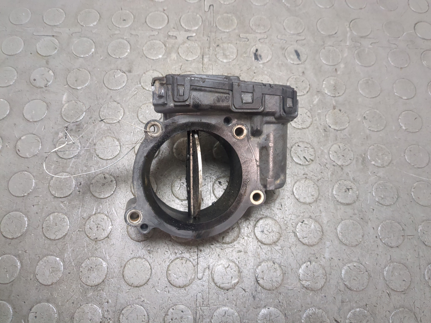 Заслонка дроссельная электрическая