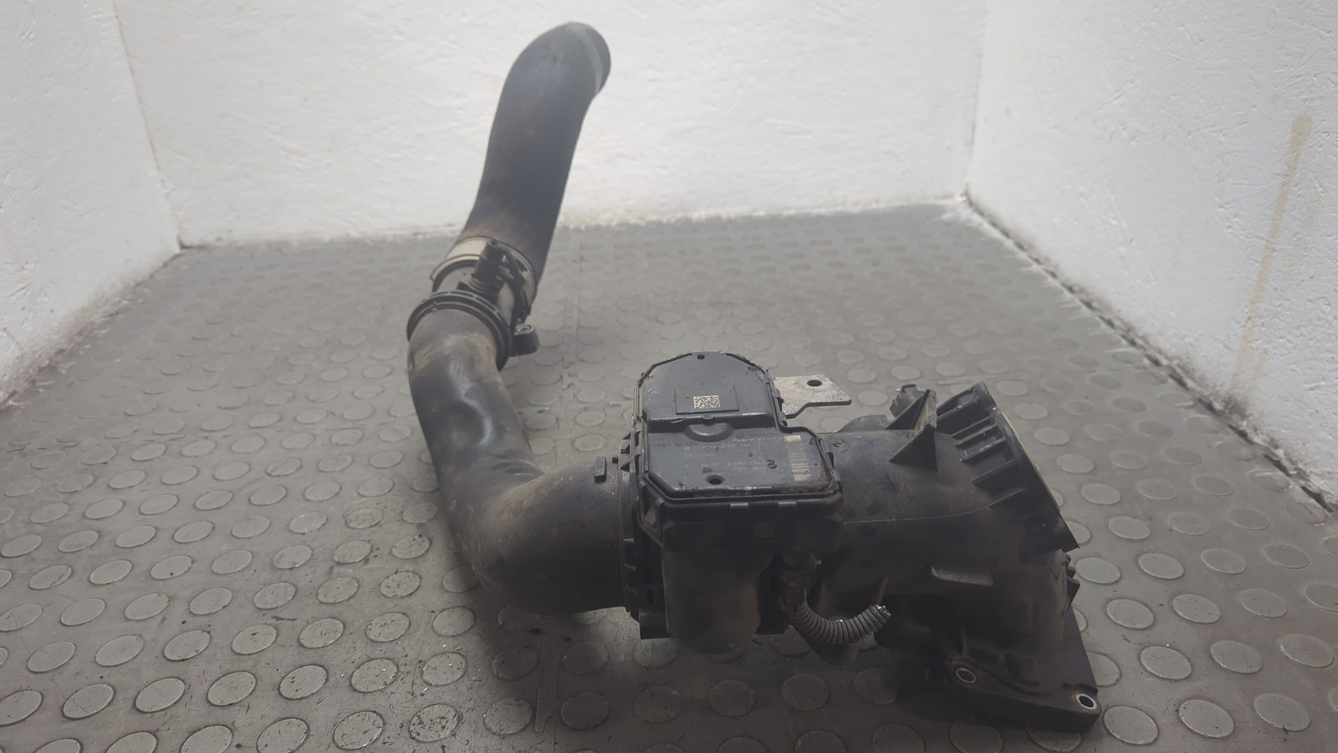 Заслонка дроссельная электрическая