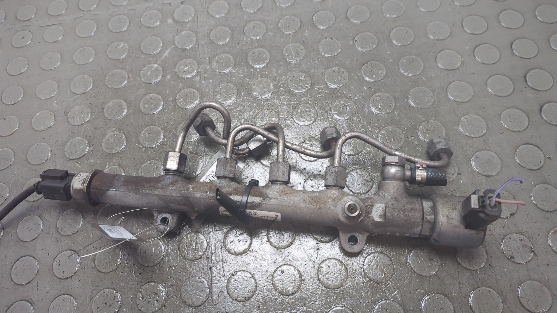 Рейка топливная (рампа)