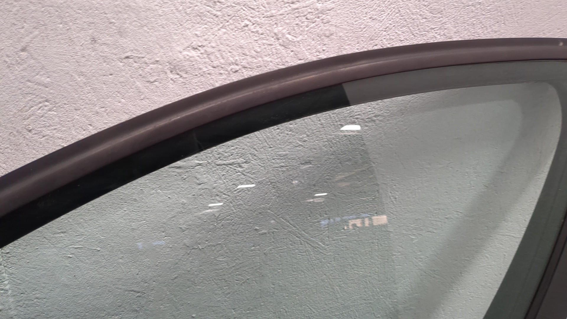 Дверь передняя левая