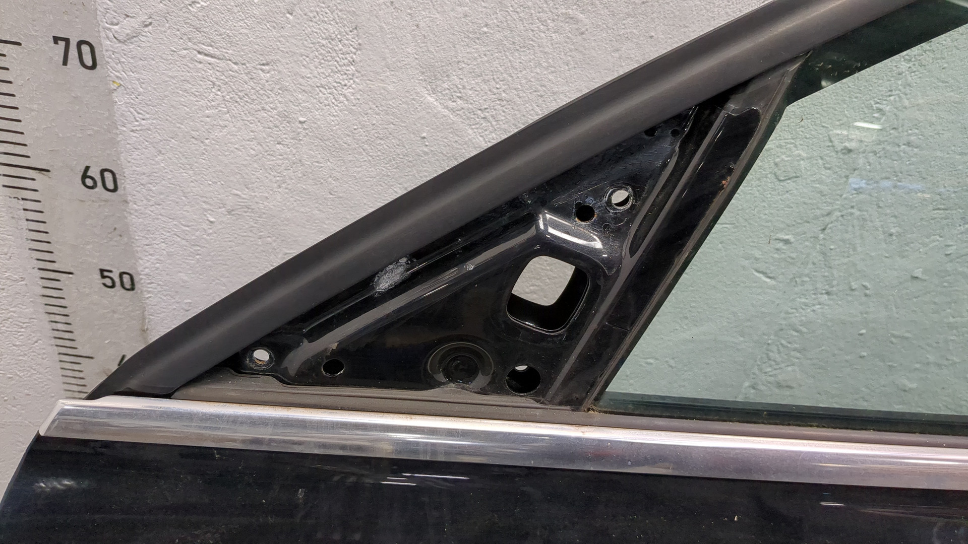 Дверь передняя левая