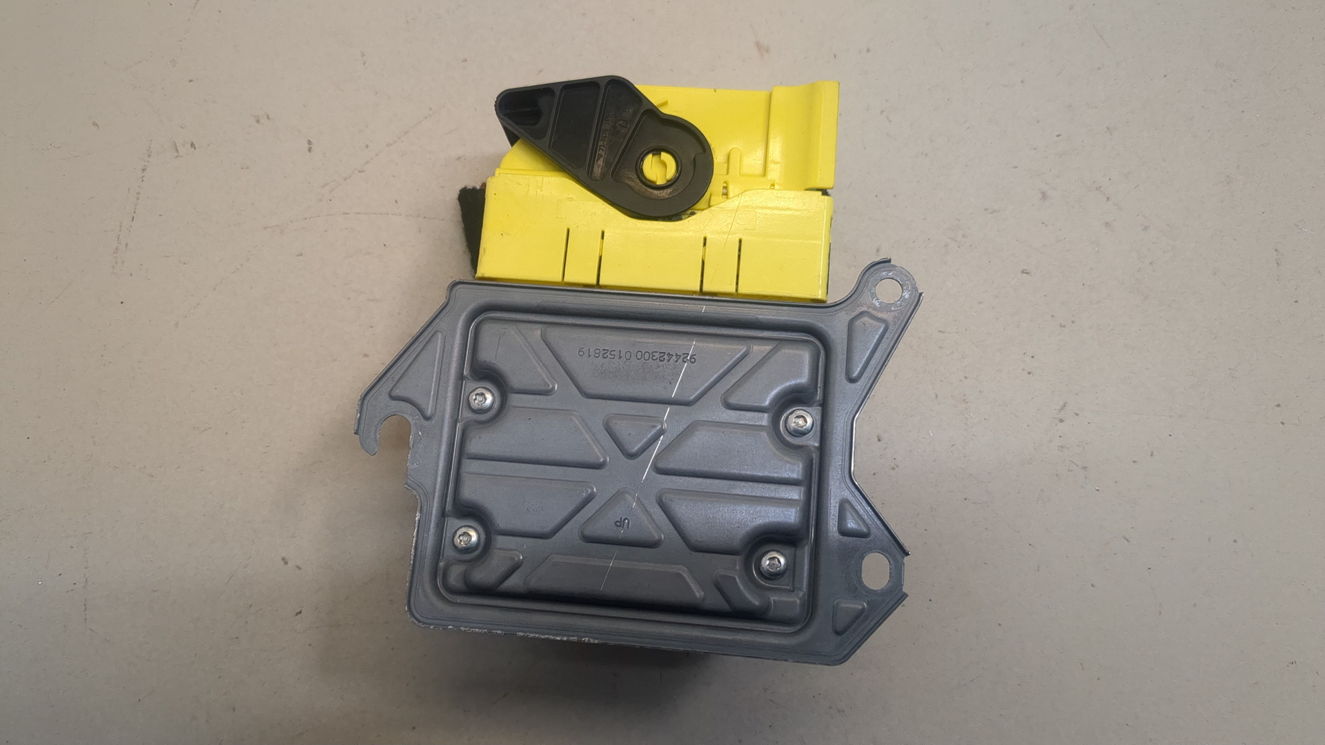 Блок управления подушек безопасности (AIR BAG)