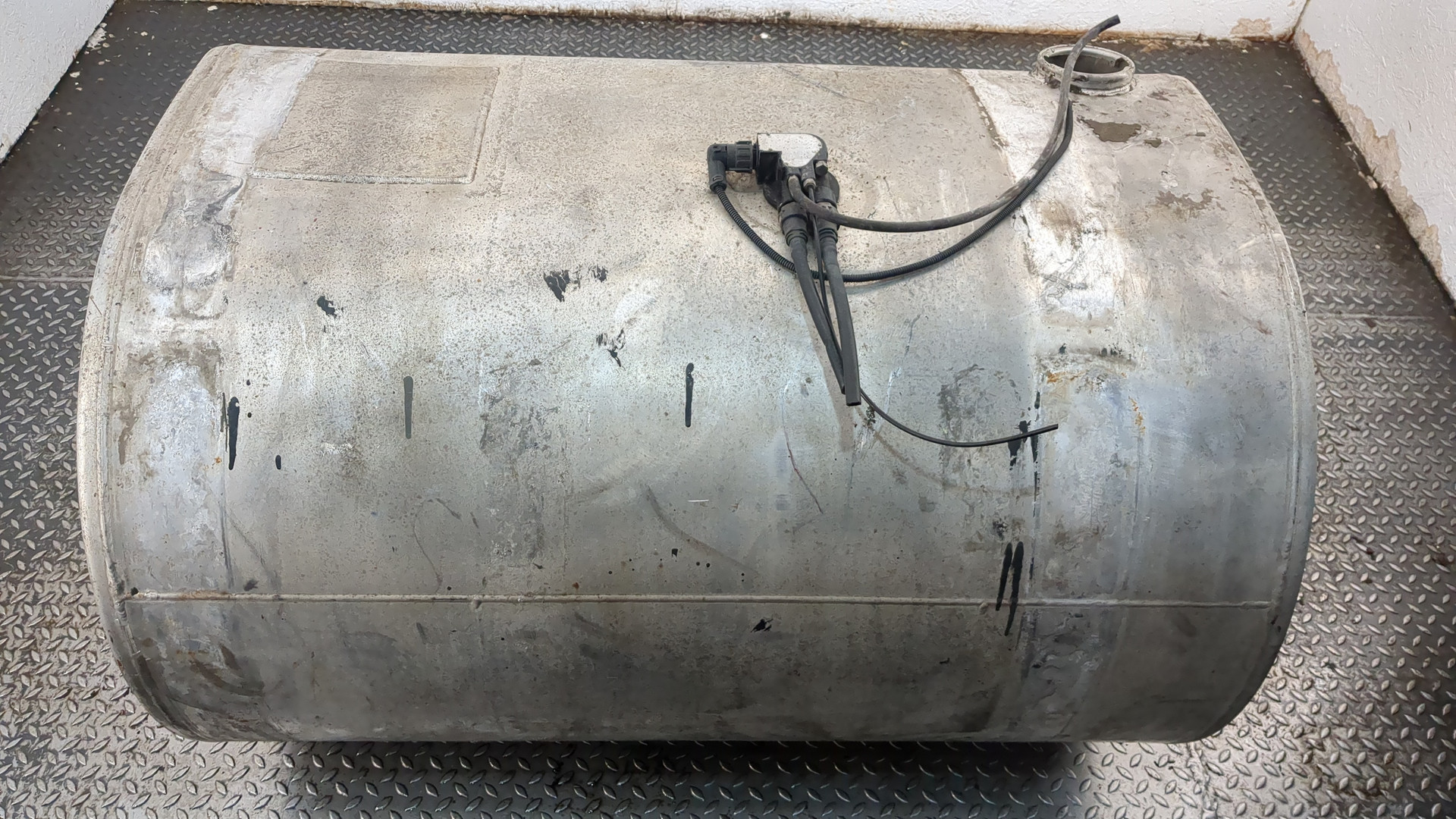 Бак топливный