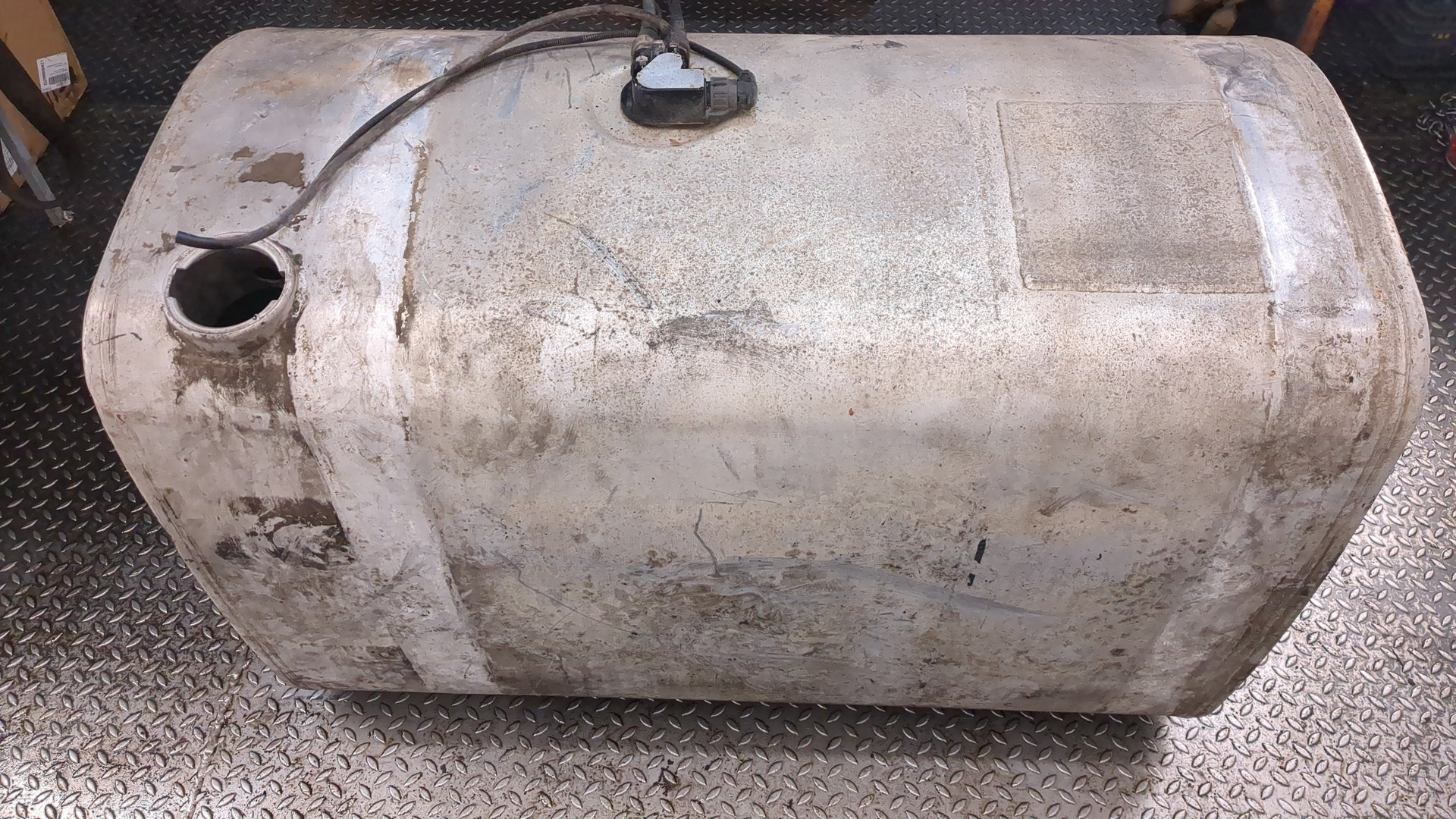 Бак топливный