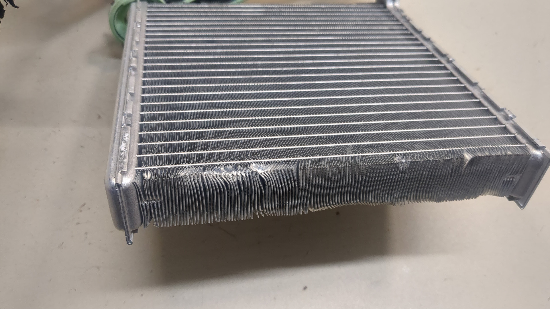 Радиатор отопителя