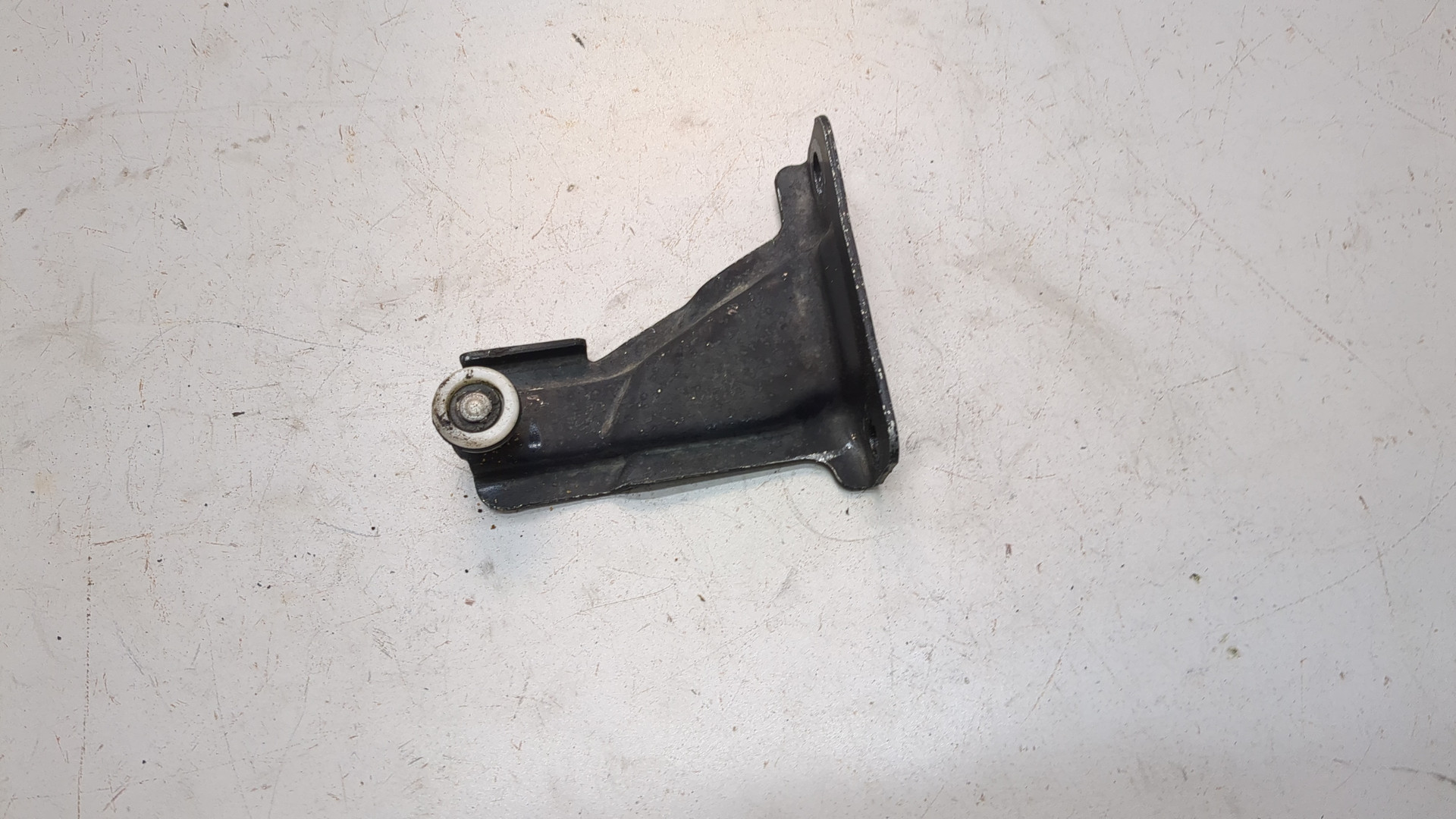 Механизм замка двери