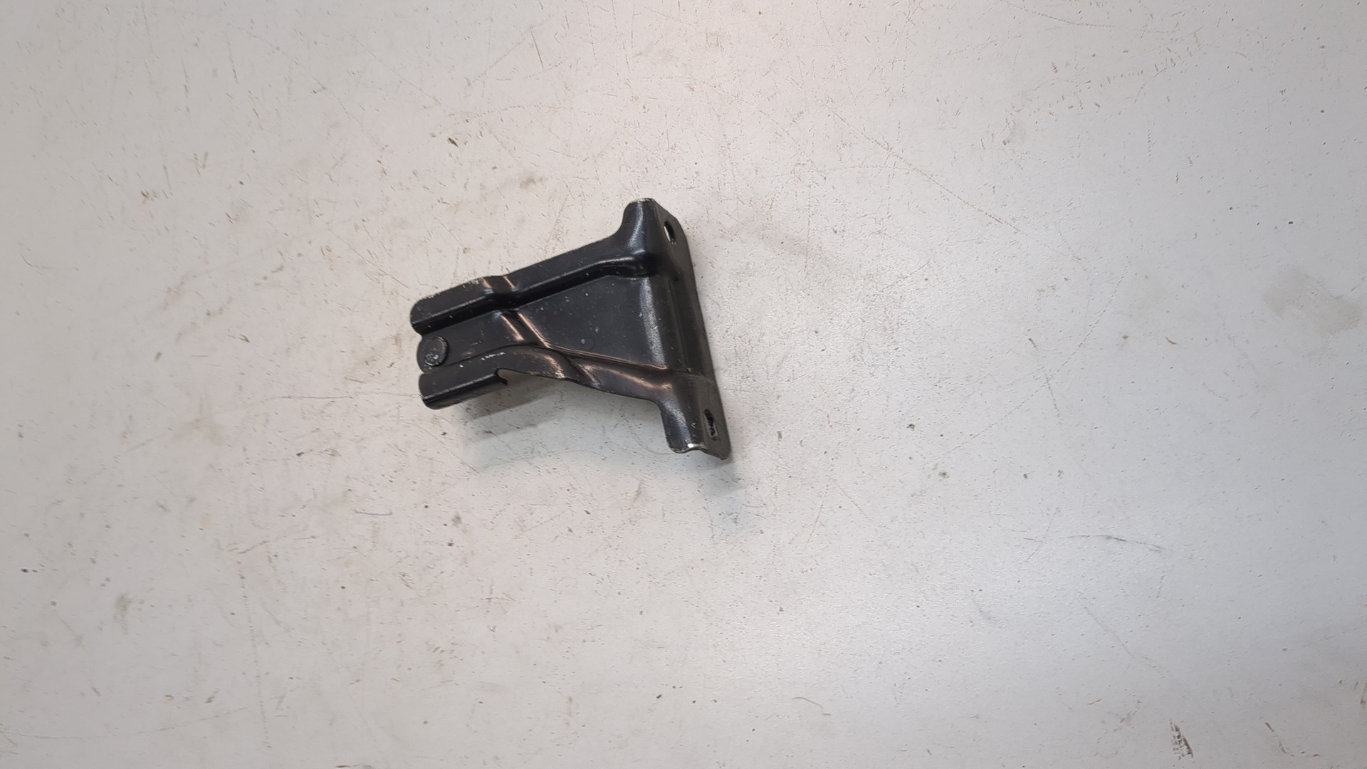 Механизм замка двери