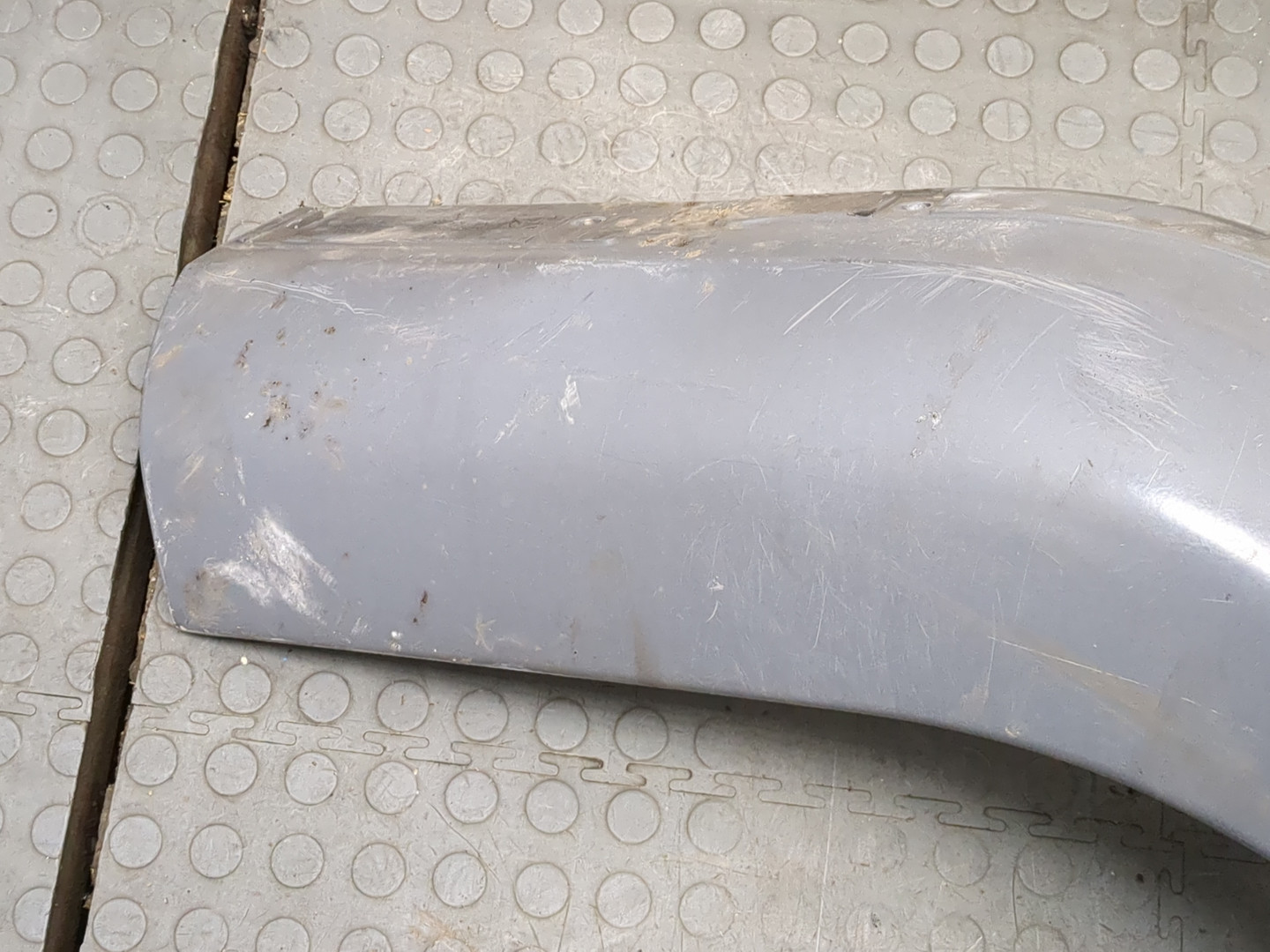 Подножка правая