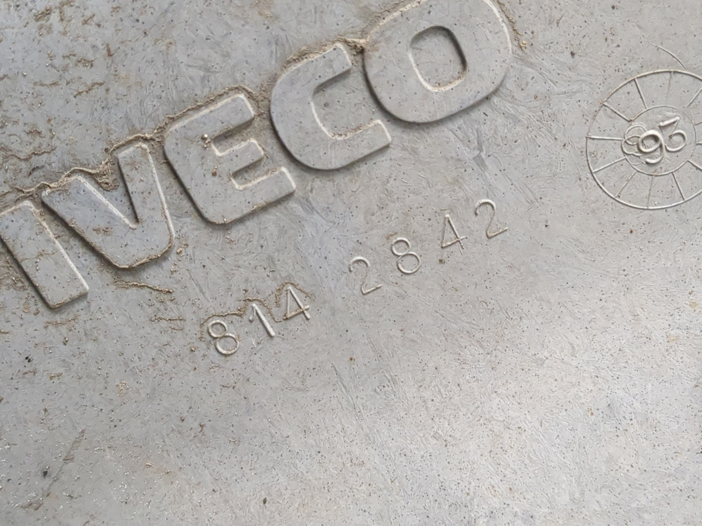 Подножка левая