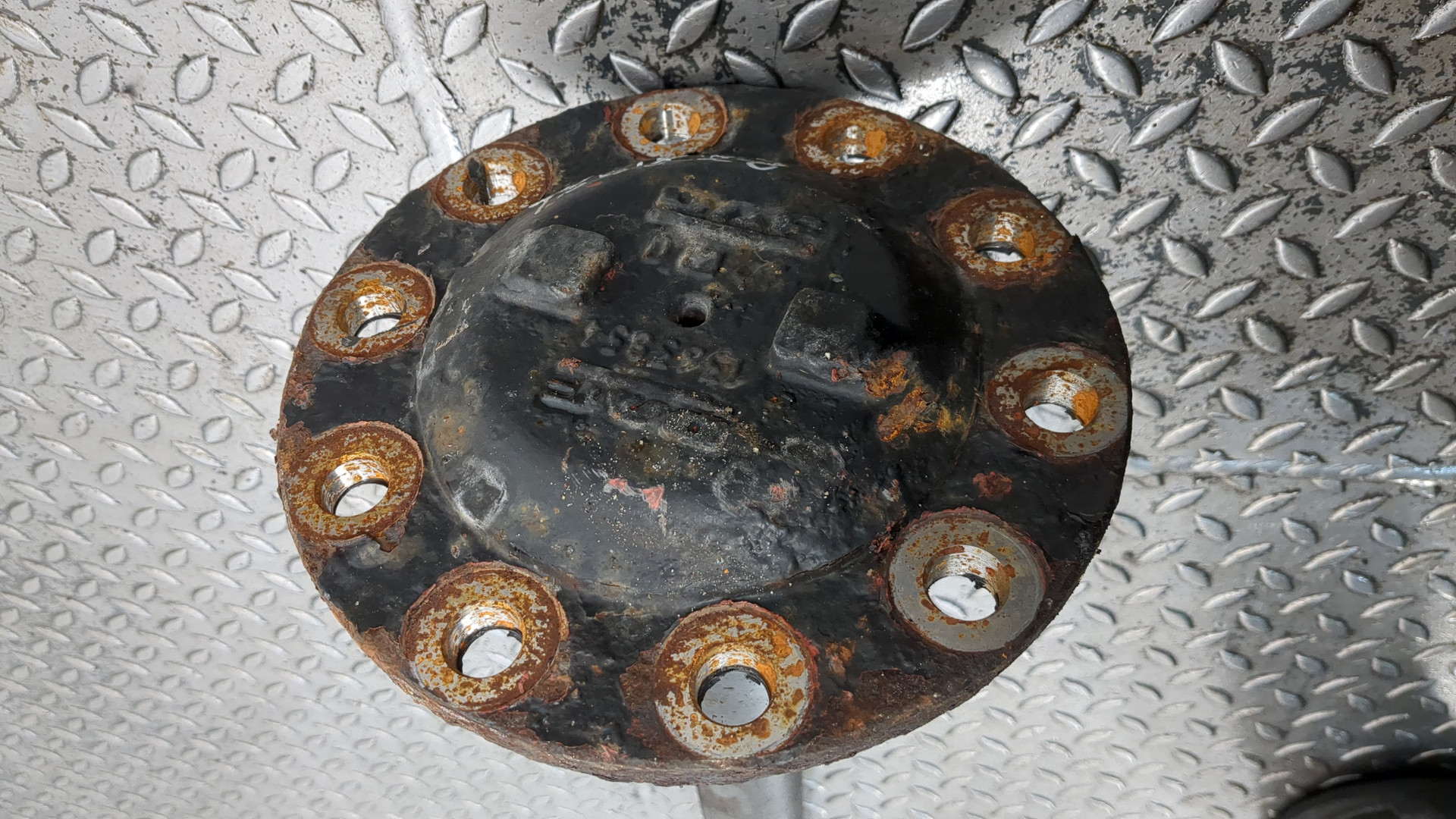 Полуось задняя правая