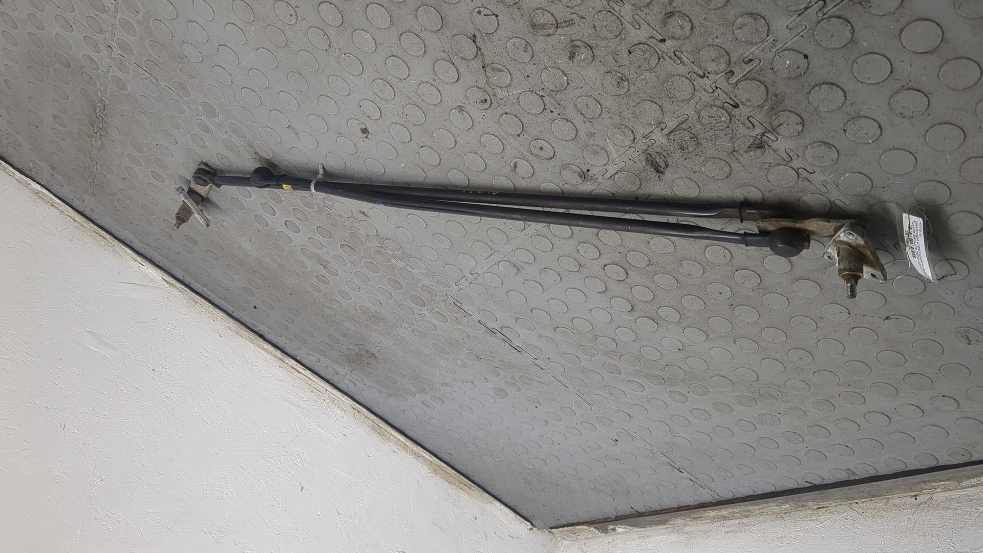 Трапеция стеклоочистителей